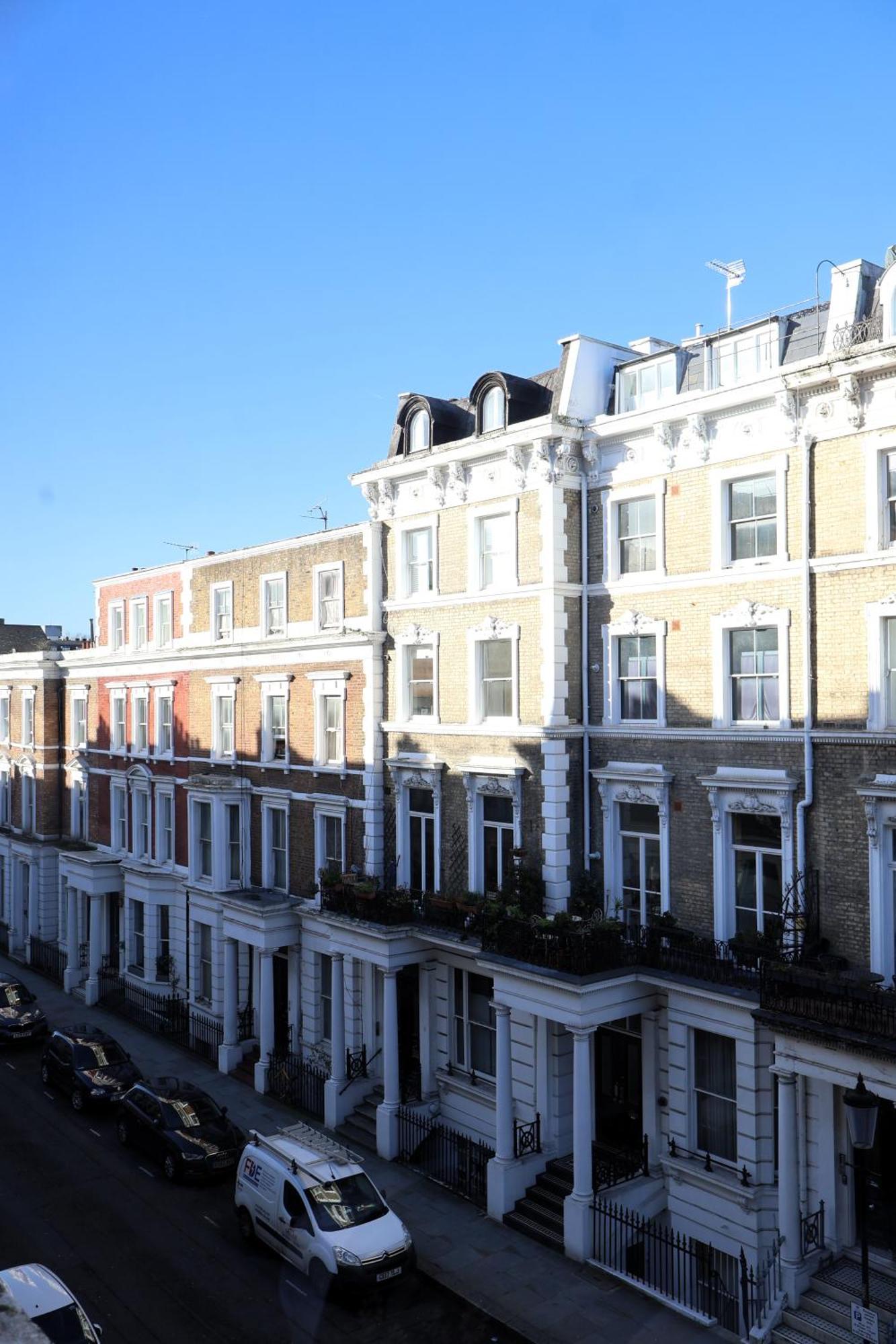 Отель Dreamtel London Kensington Экстерьер фото